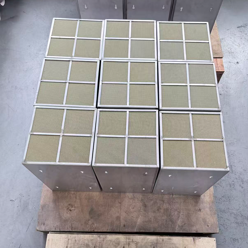 Pièce soudée de catalyseur monolithique